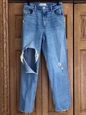 Abercrombie & Fitch distressed ultra high rise 90s straight leg jeans.